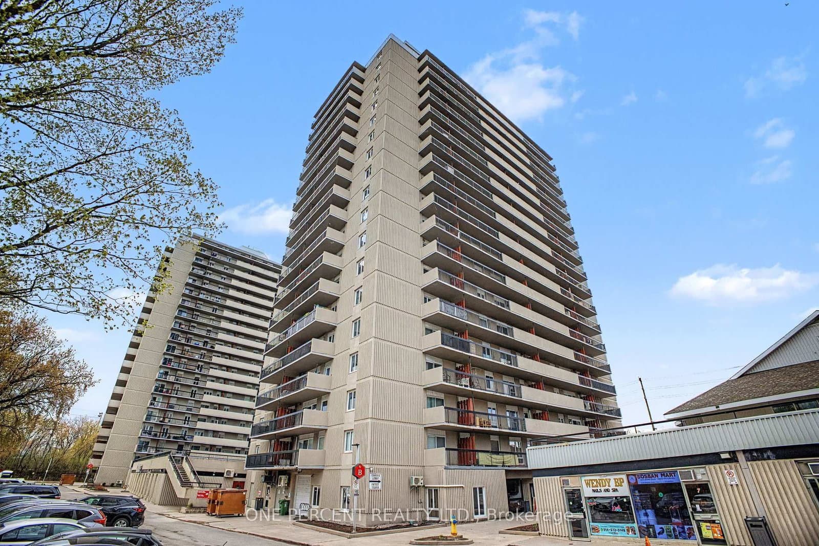 1807 - 158B McArthur Avenue, Ottawa, ON