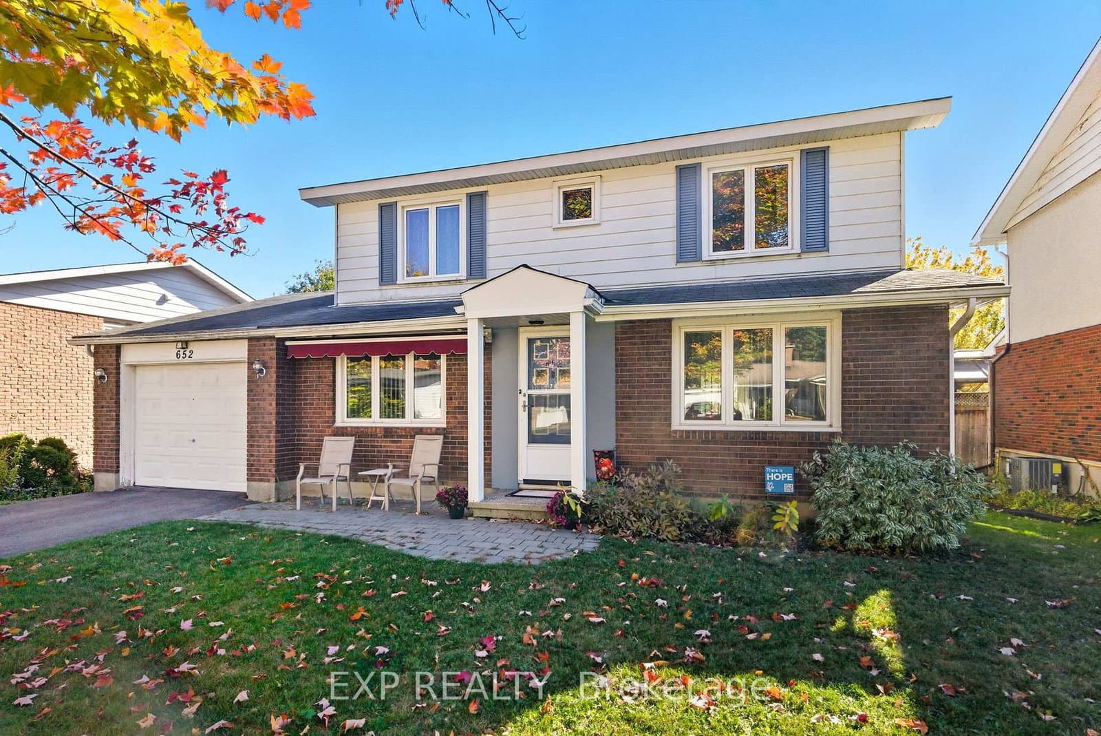 652 Glenhurst Crescent, Ottawa, ON — photo 2