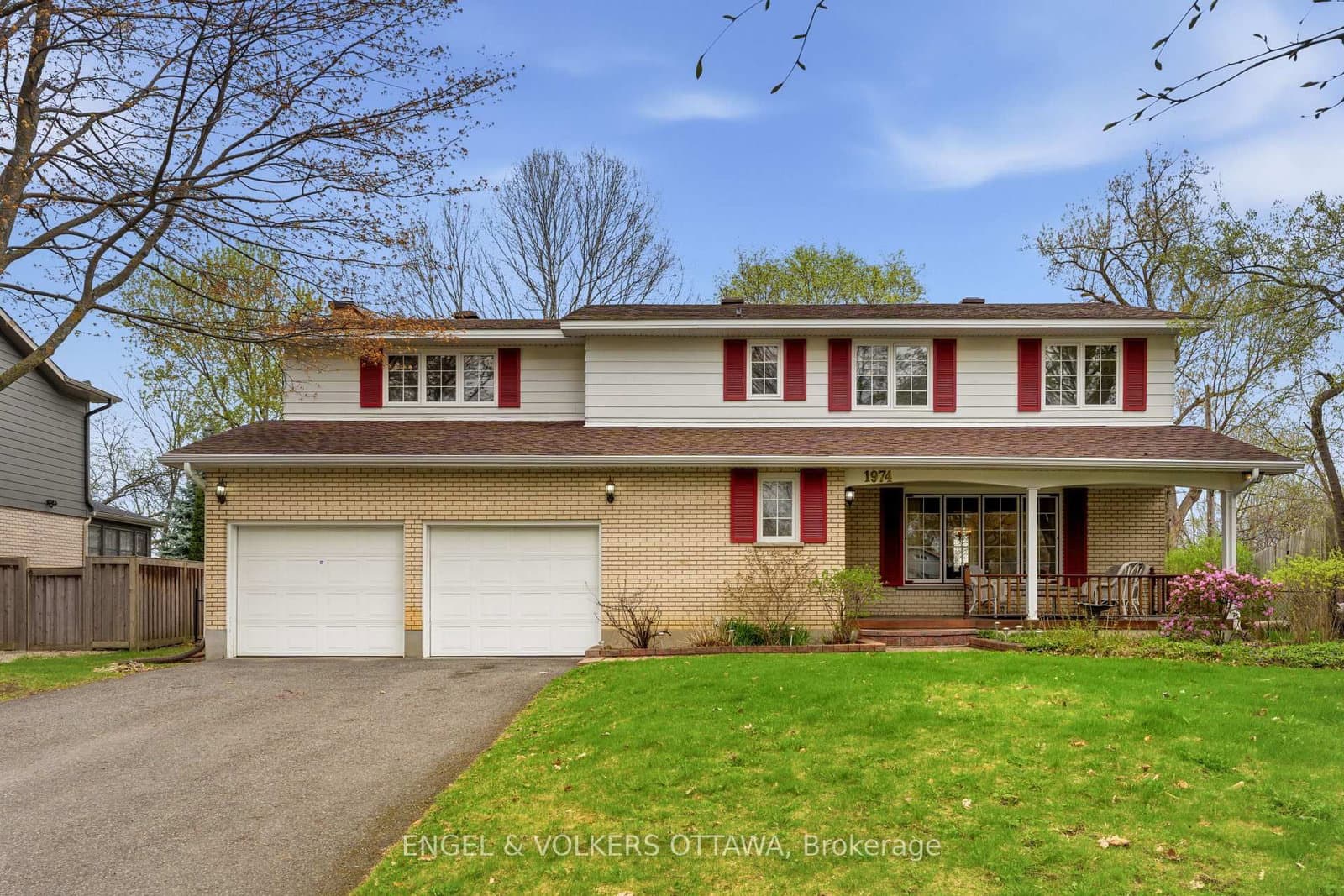 1974 Norway Crescent, Ottawa, ON