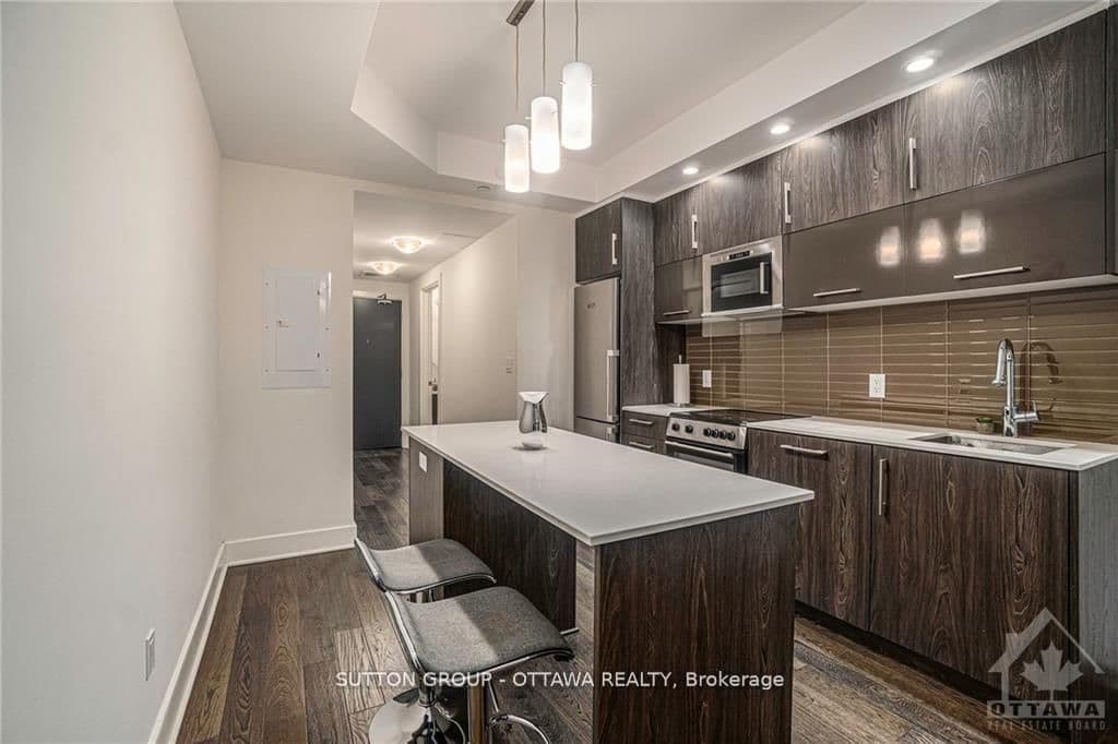208 - 255 Bay Street, Ottawa, ON — photo 3
