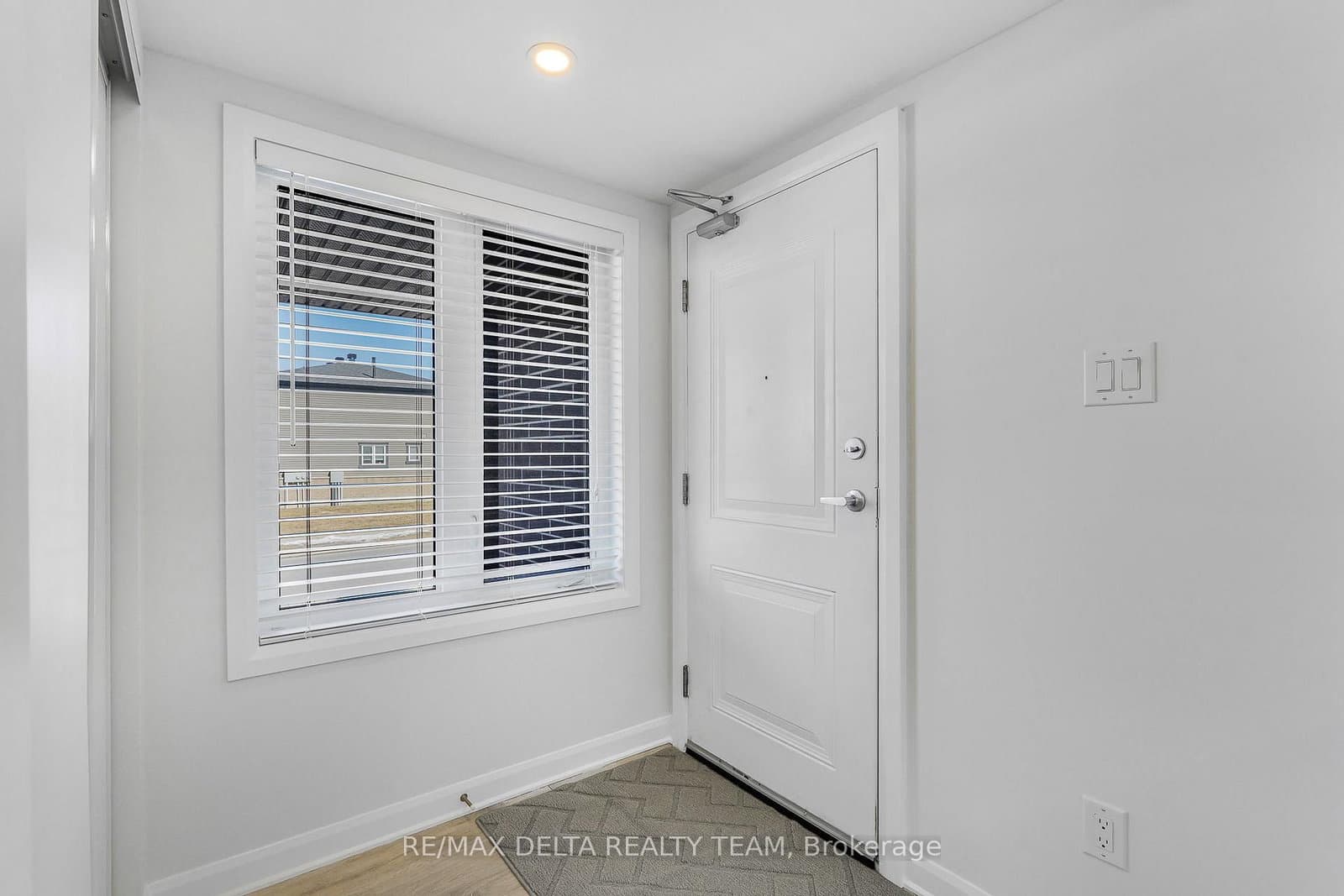 D - 516 Decoeur Drive, Ottawa, ON — photo 3