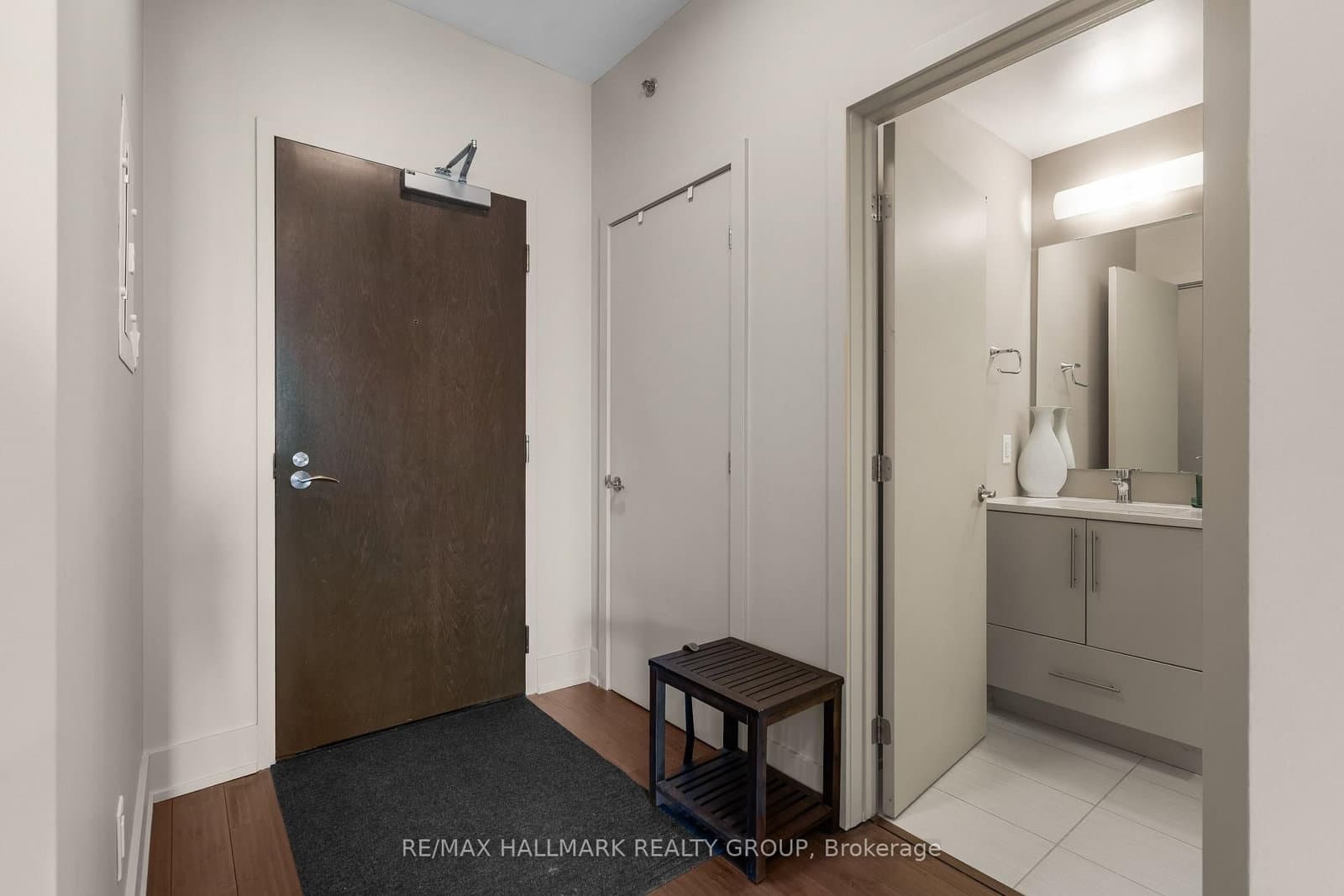 211 - 108 Richmond Road, Ottawa, ON — photo 3