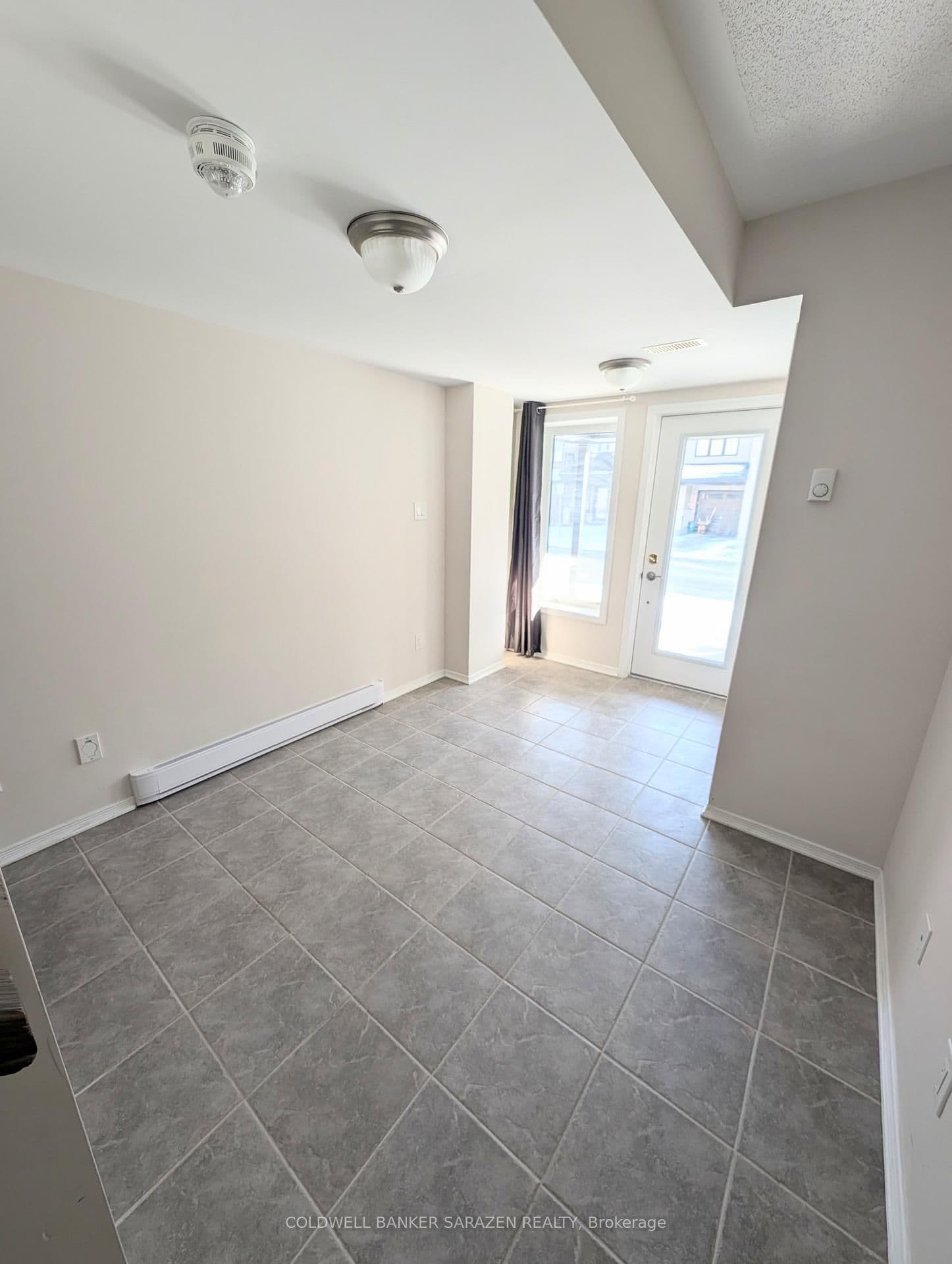 816 ELEMENT Private, Ottawa, ON — photo 3