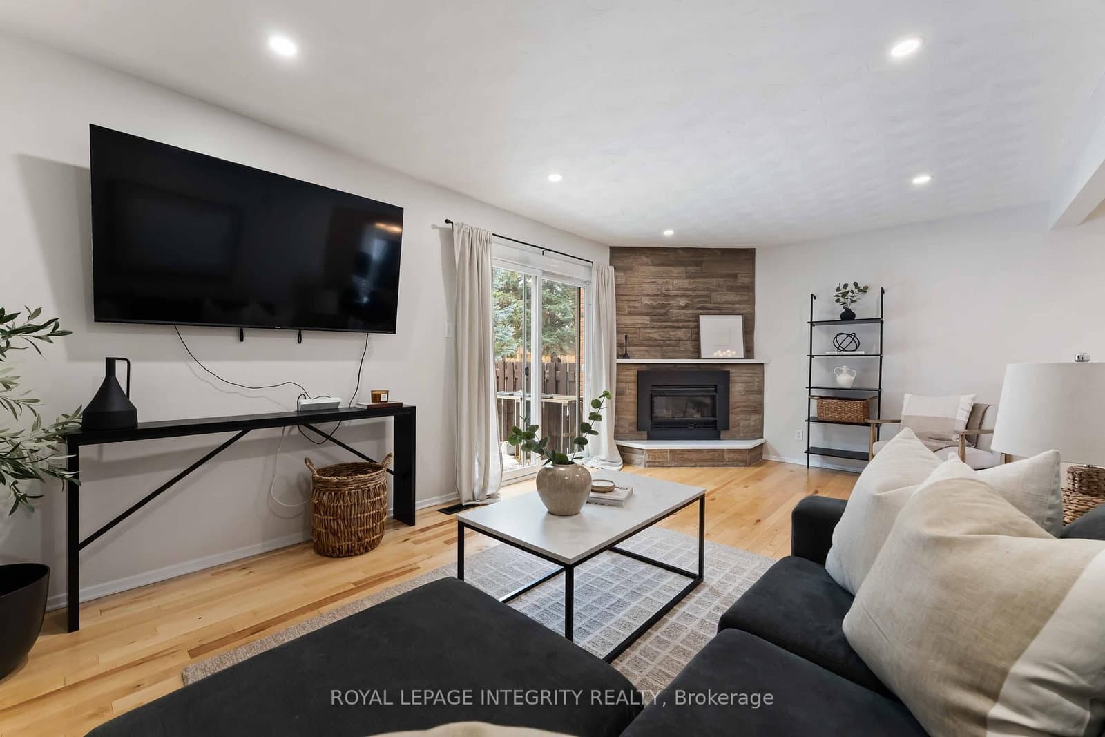 19 - 1585 Heron Road, Ottawa, ON — photo 3