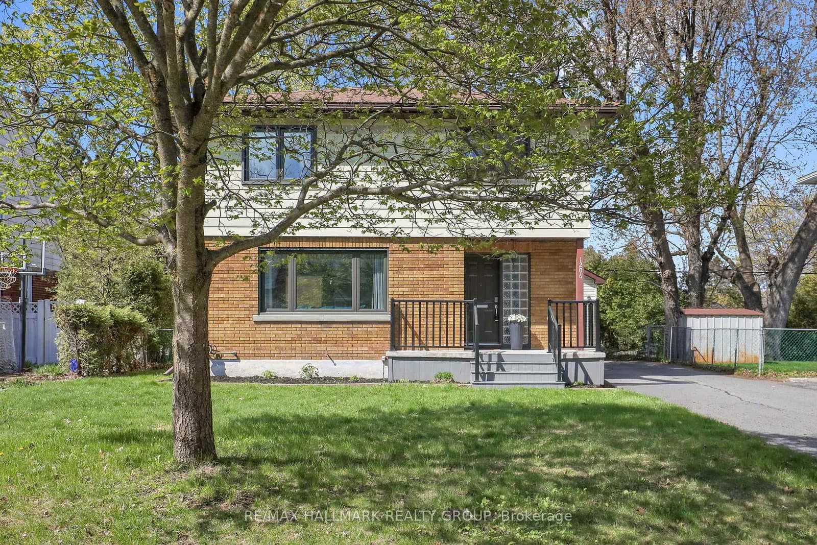 1206 Checkers Road, Ottawa, ON