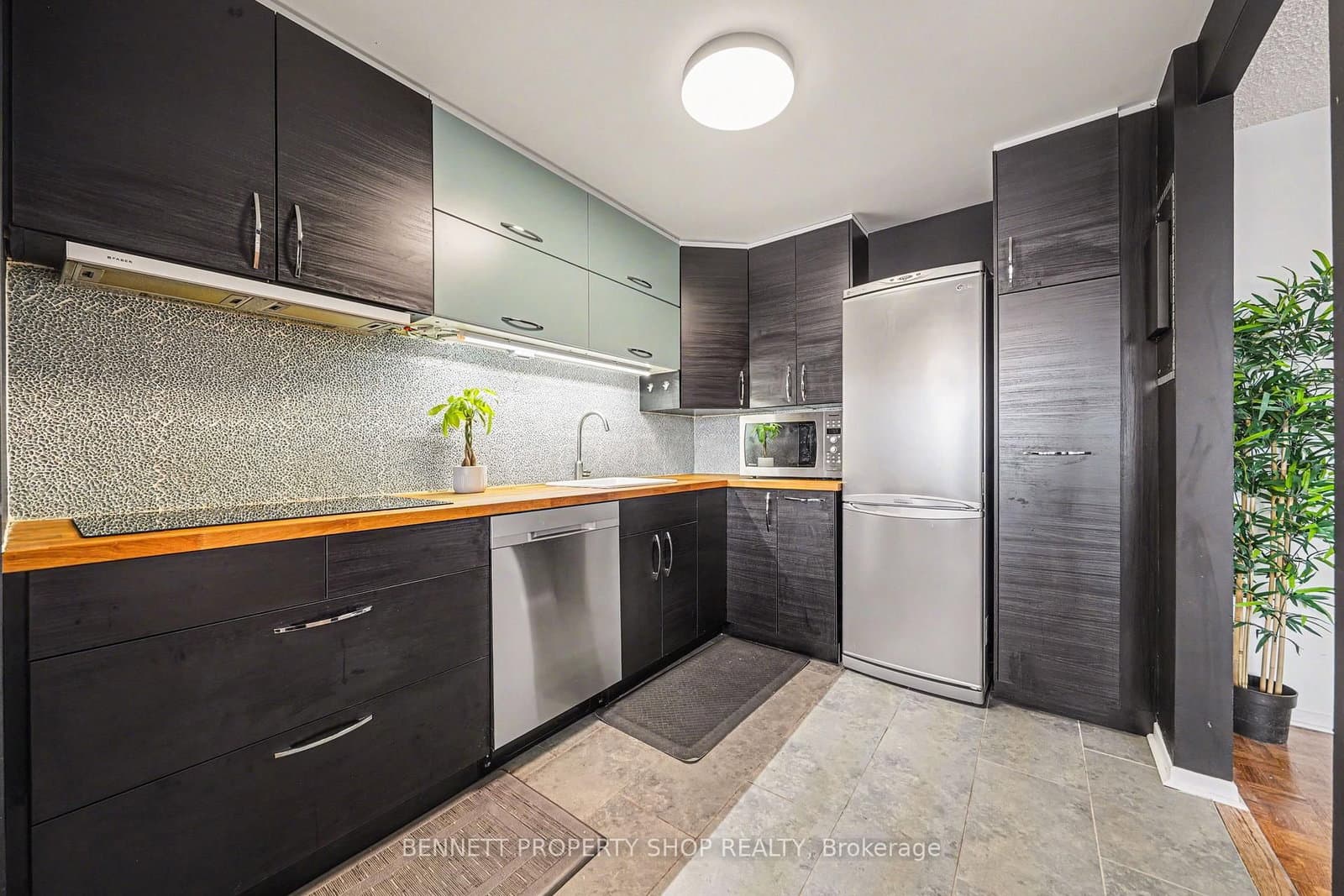 1209 - 2625 Regina Street, Ottawa, ON — photo 2