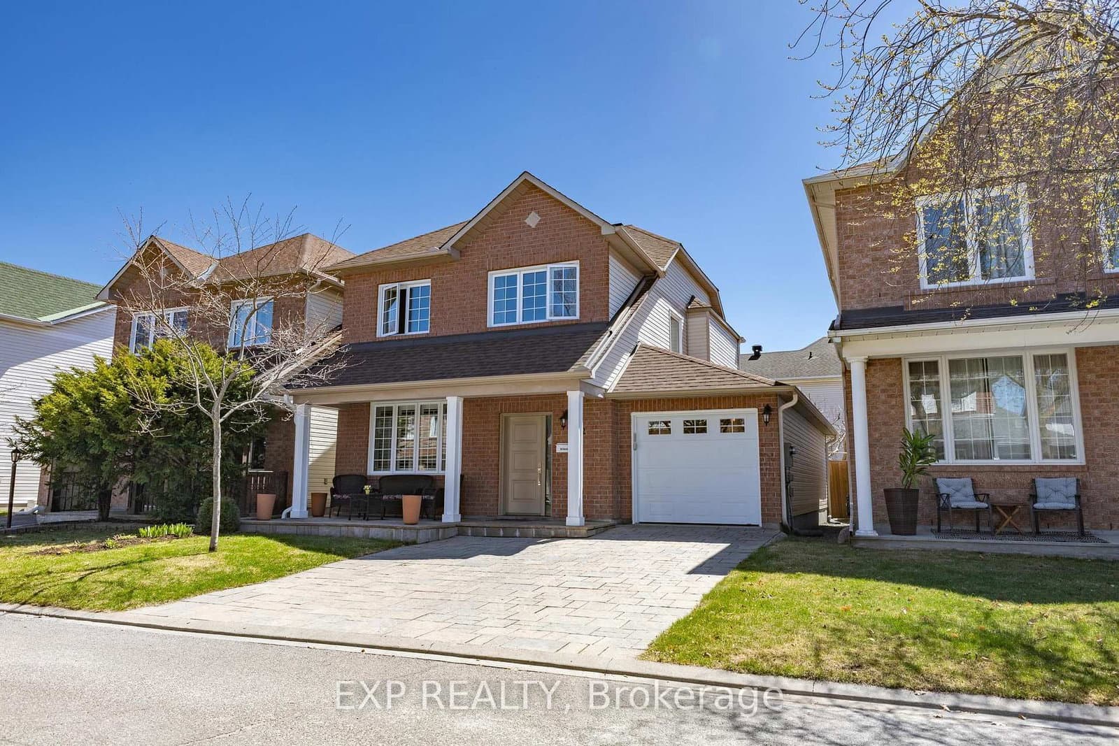 32 Stonepointe Avenue, Ottawa, ON