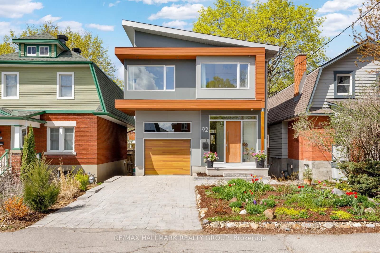 92 Grange Avenue, Ottawa, ON