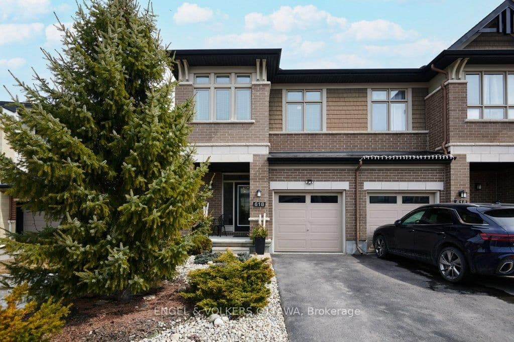 618 Guernsey Place, Ottawa, ON