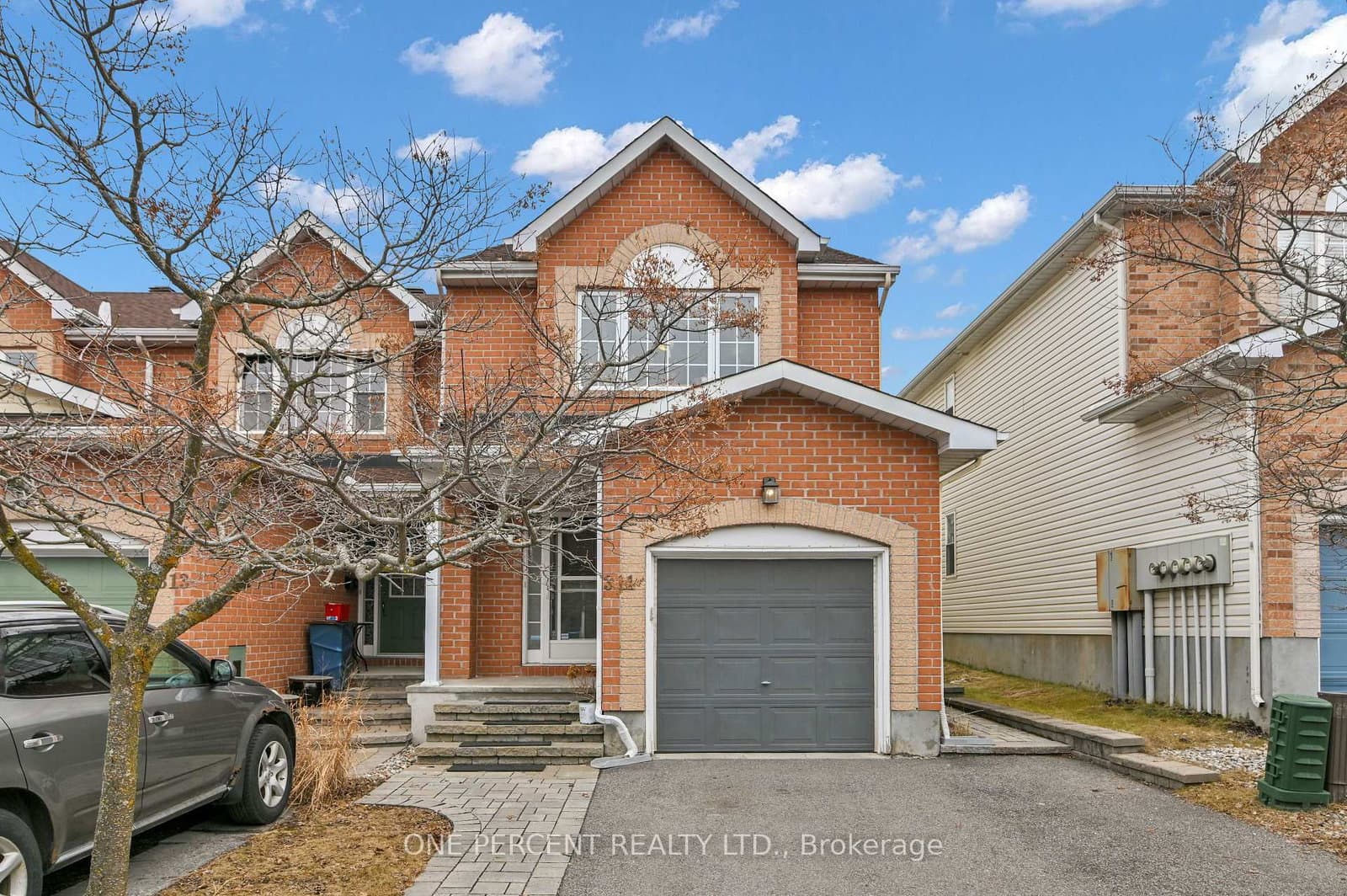 311 Southcrest Private, Ottawa, ON