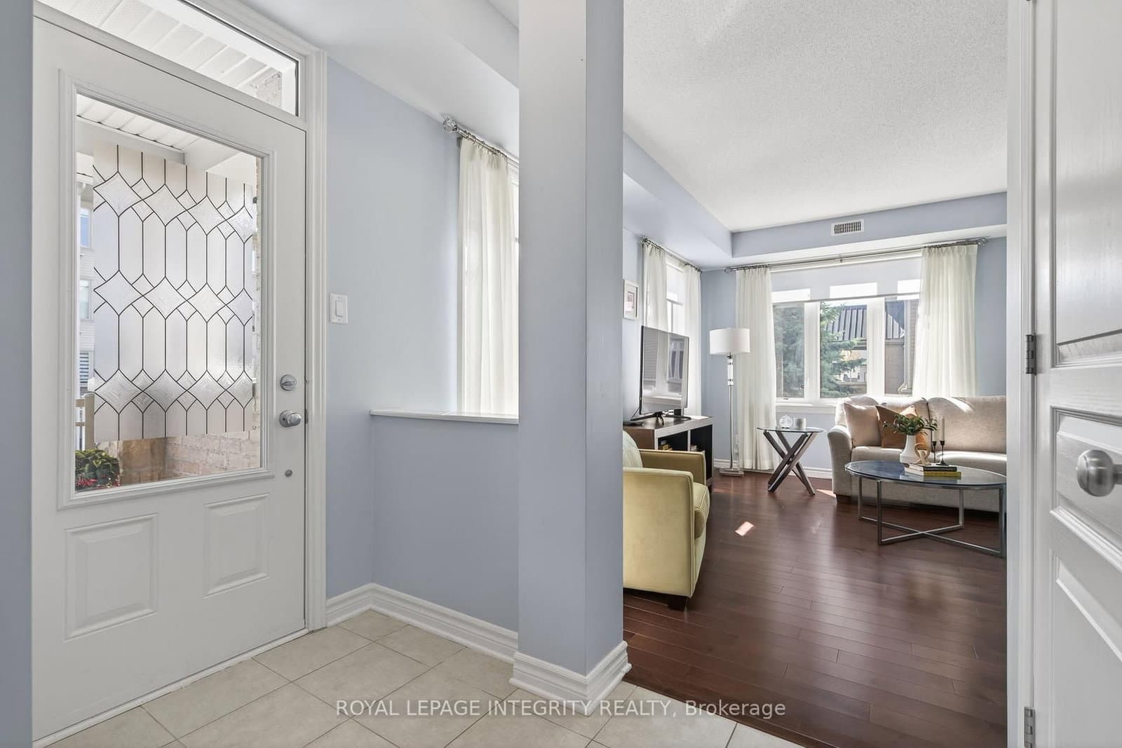 1007 Beryl Private, Ottawa, ON — photo 3