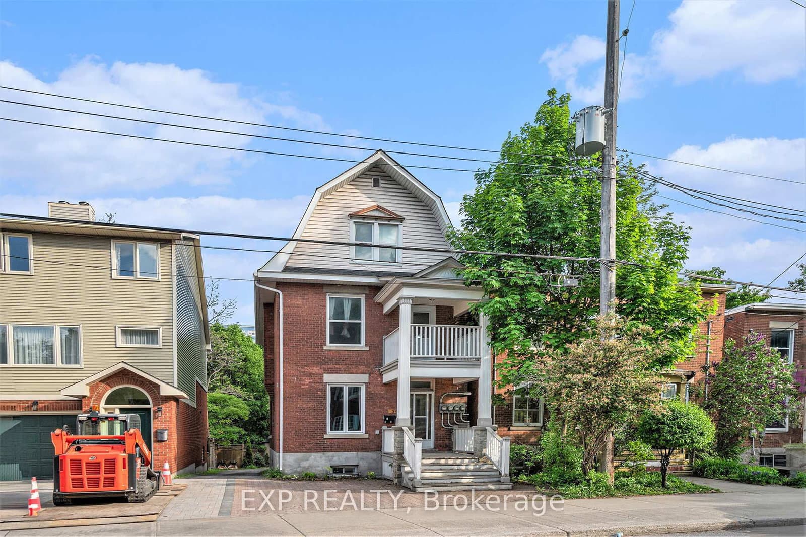 350 Fifth Avenue, Ottawa, ON