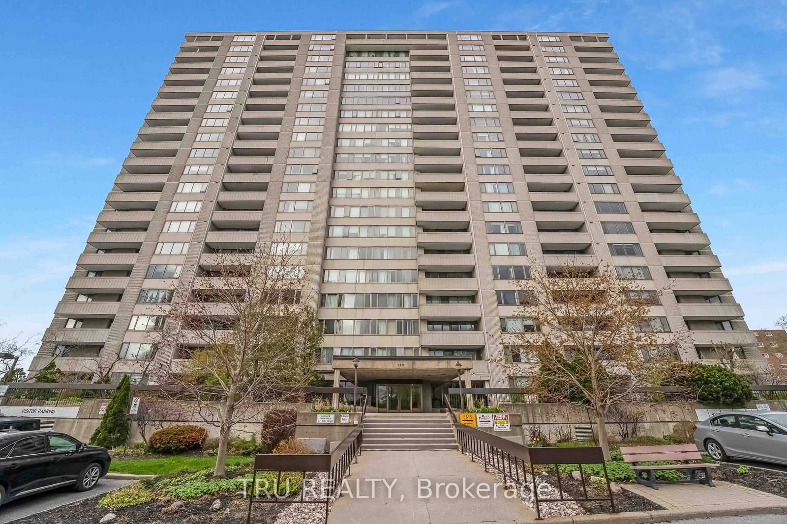 1504 - 2625 REGINA Street, Ottawa, ON — photo 2