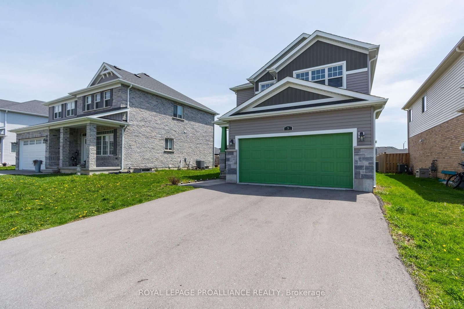 5 Cottonwood Drive, Belleville, ON — photo 3