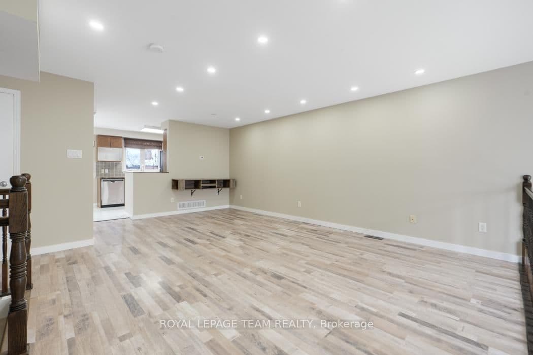 136 - 1512 Walkley Road, Ottawa, ON — photo 3