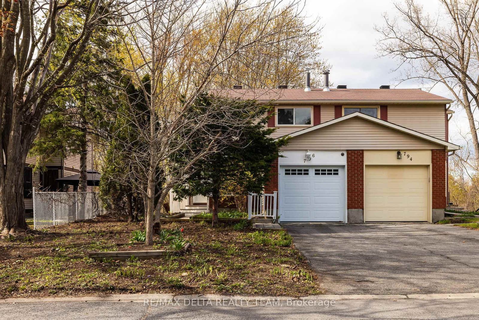 796 Vinette Crescent, Ottawa, ON