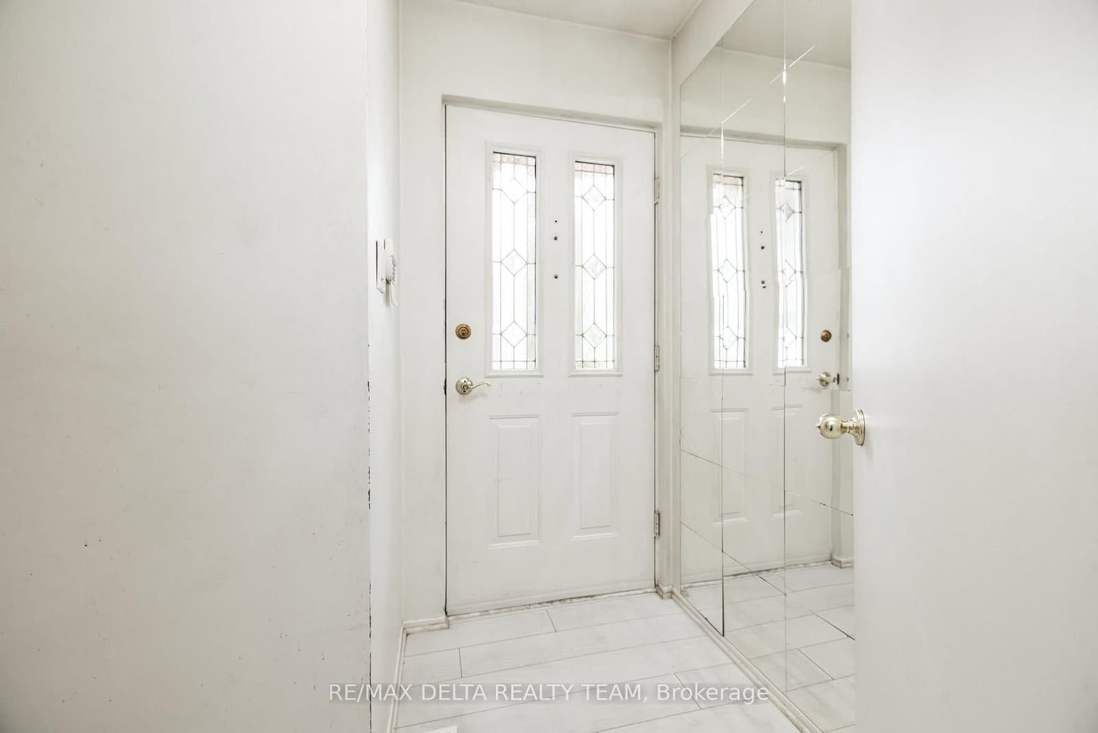 796 Vinette Crescent, Ottawa, ON — photo 3