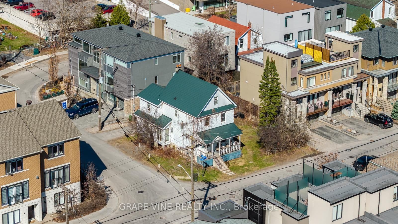 388 Berkley Avenue, Ottawa, ON — photo 2