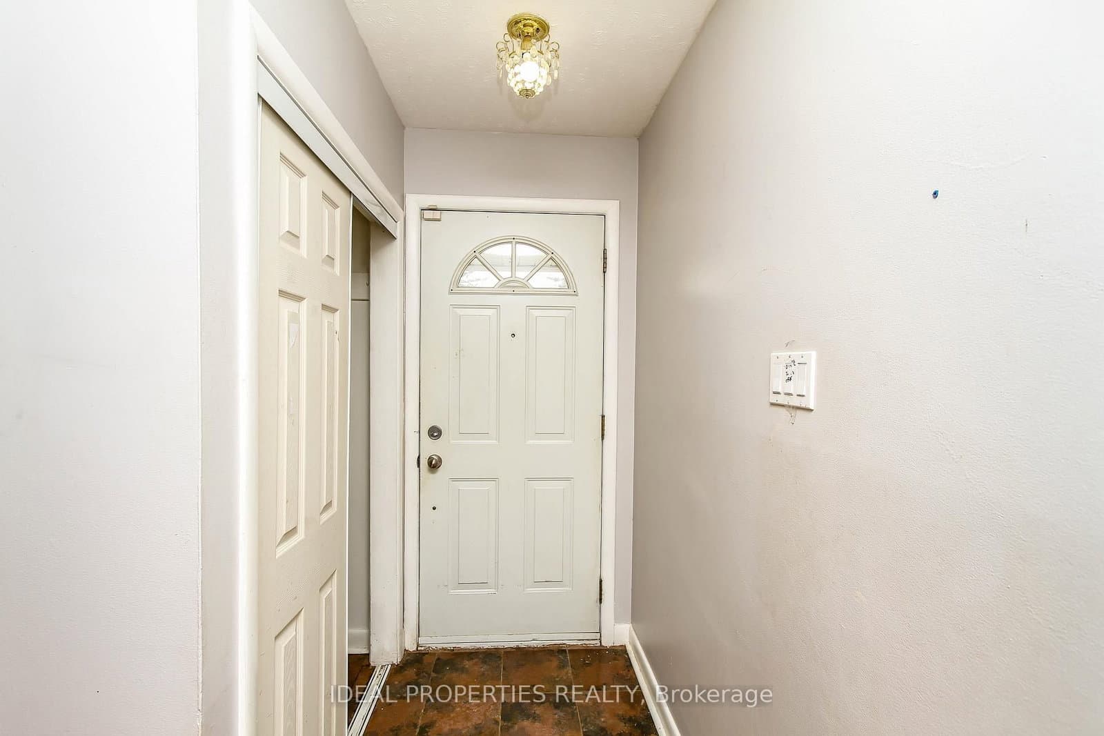 1217 Parkway Drive, Ottawa, ON — photo 3