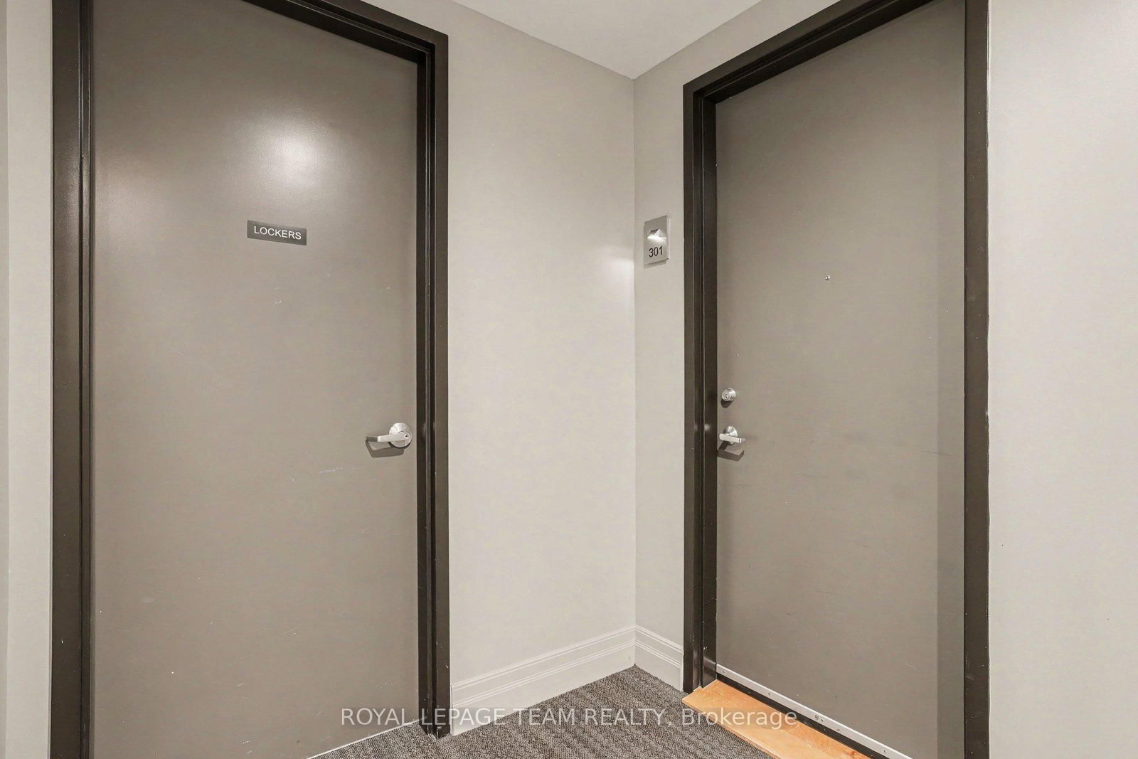 301 - 330 Loretta Avenue, Ottawa, ON — photo 2