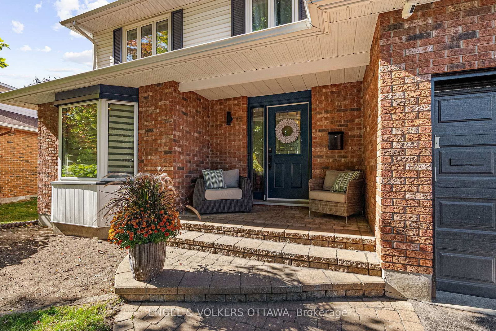 12 Mancil Drive, Ottawa, ON — photo 2