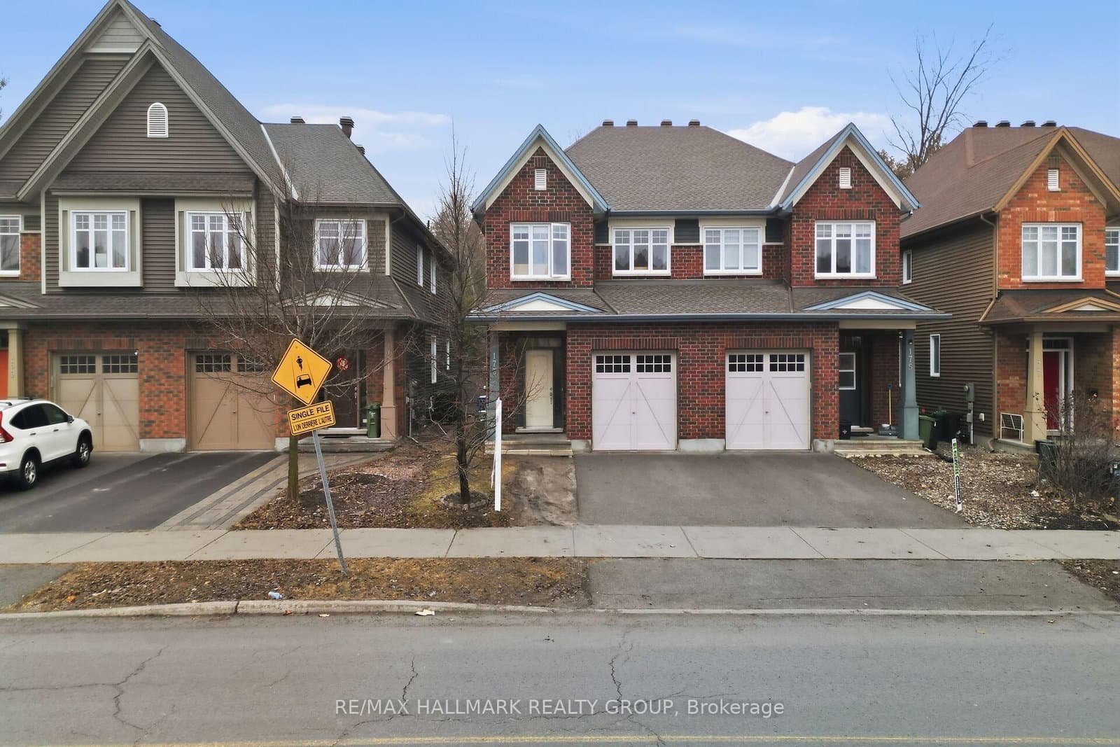 173 Highbury Park Drive, Ottawa, ON — photo 2