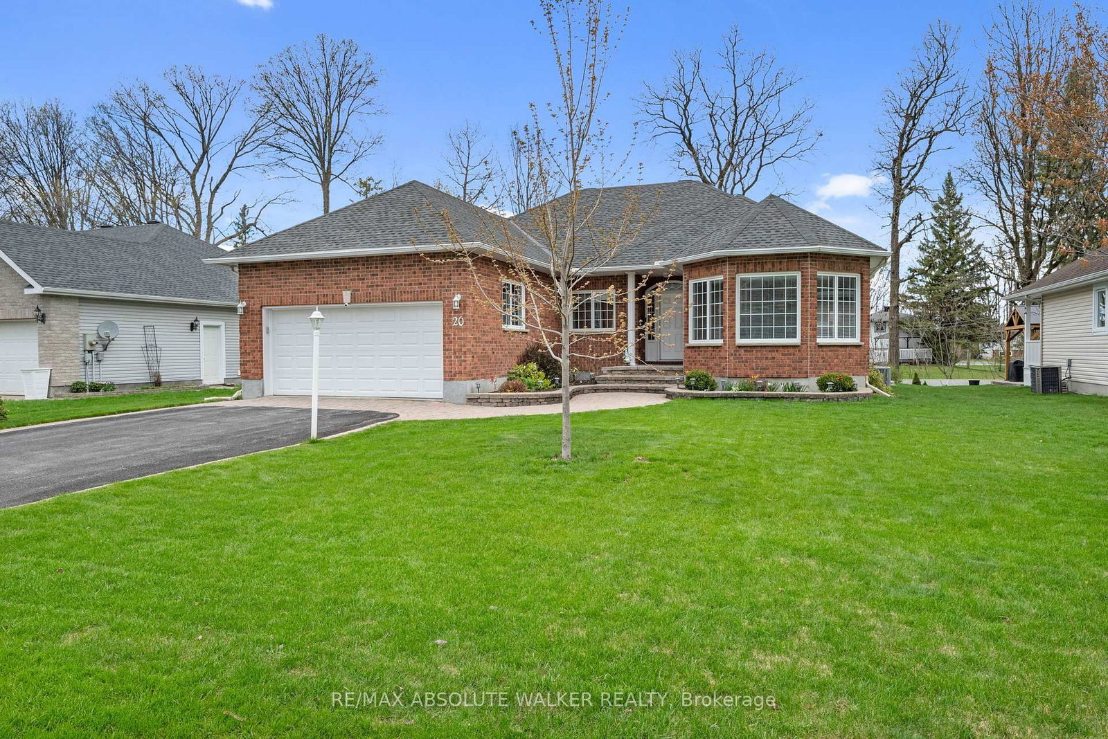 20 Mary Hill Crescent, Richmond, ON