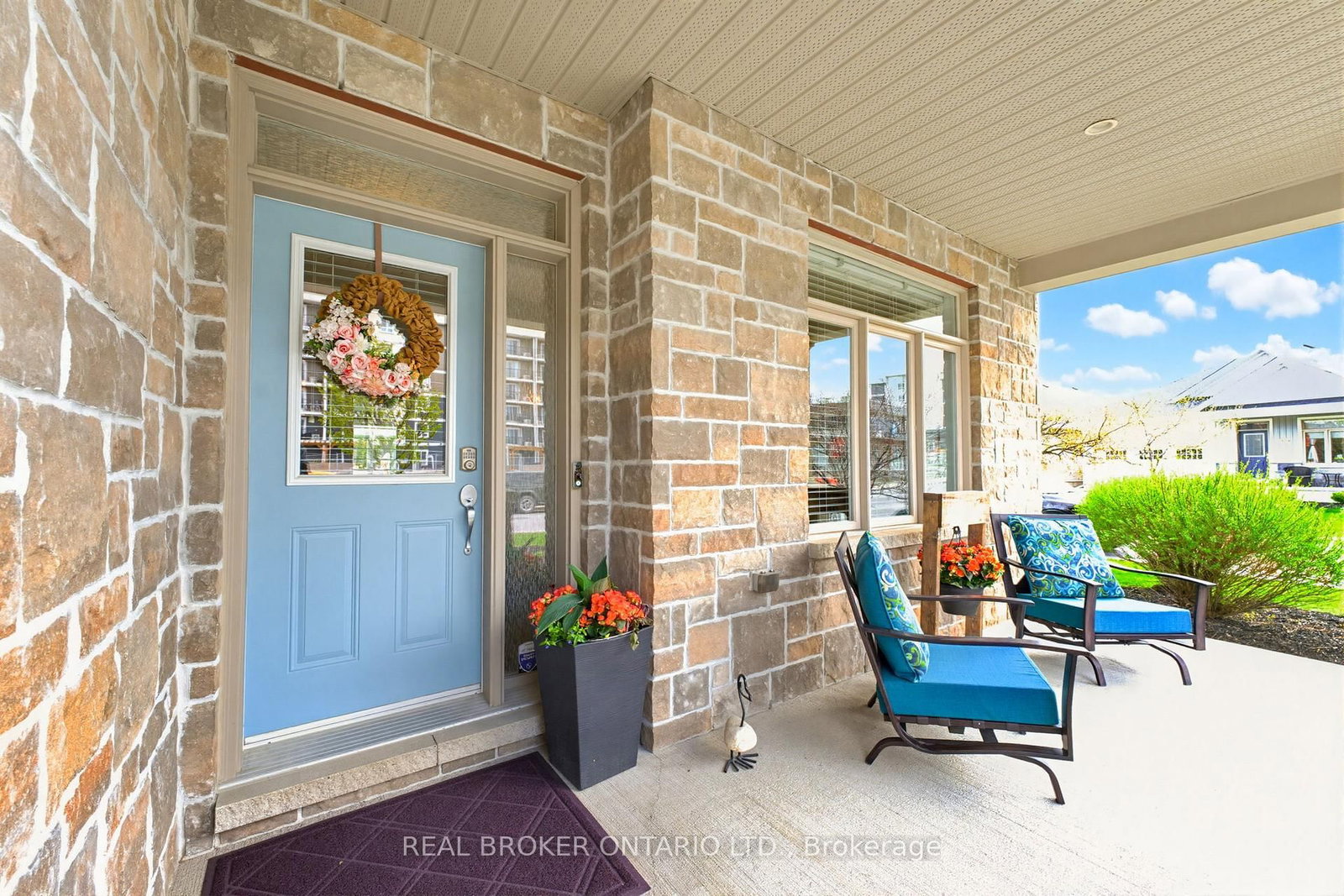 341 Bobolink Ridge, Ottawa, ON — photo 3