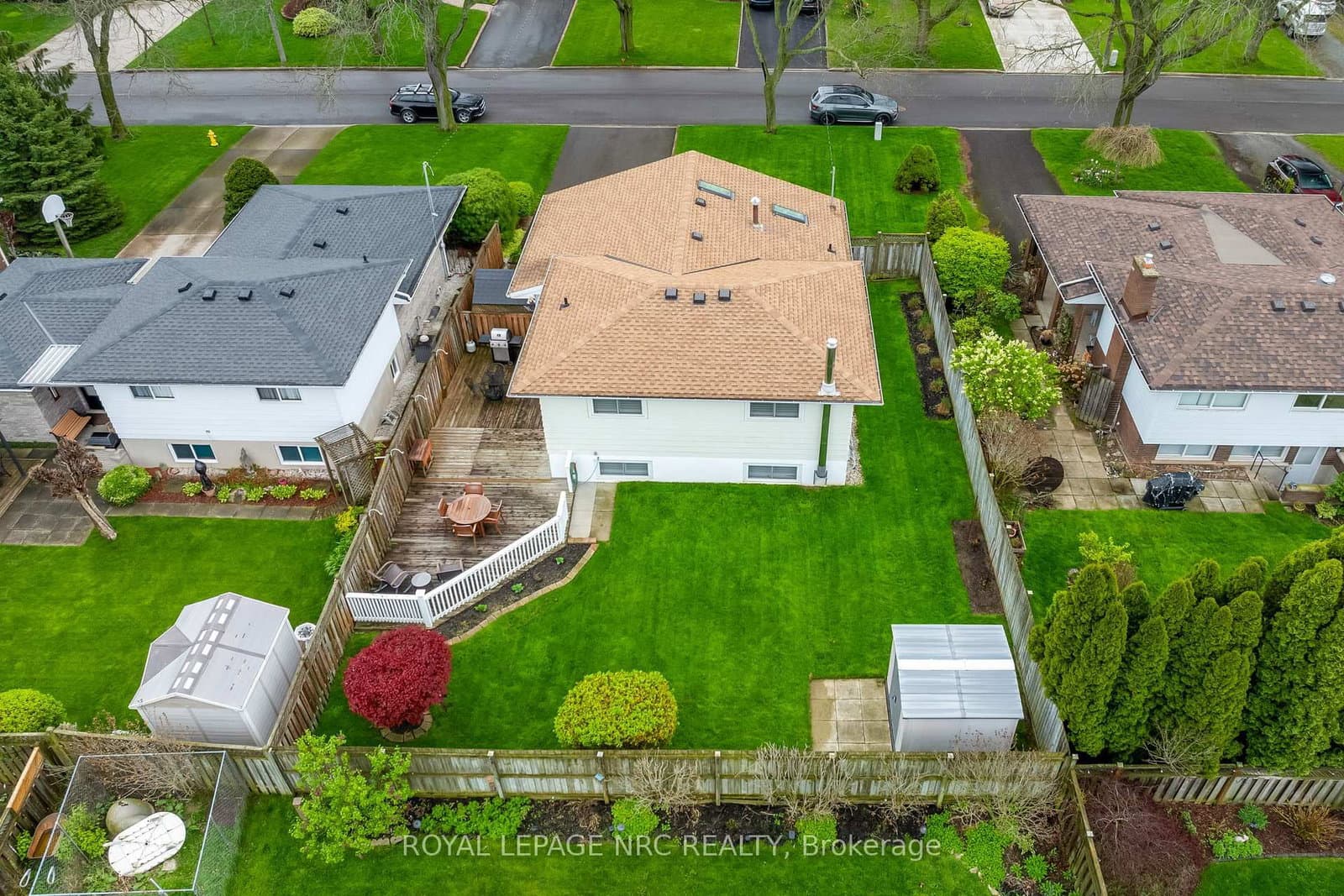 17 Baraniuk Street, St. Catharines, ON — photo 3