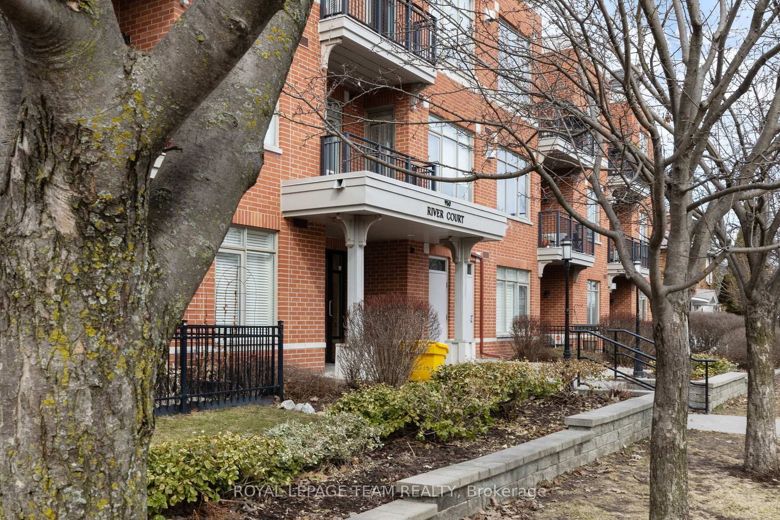 212 - 950 Marguerite Avenue, Ottawa, ON — photo 2