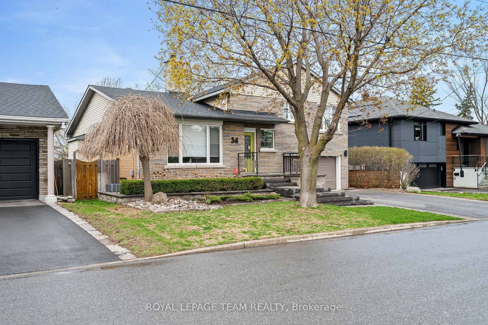 34 Lynwood Avenue, Ottawa, ON — photo 3