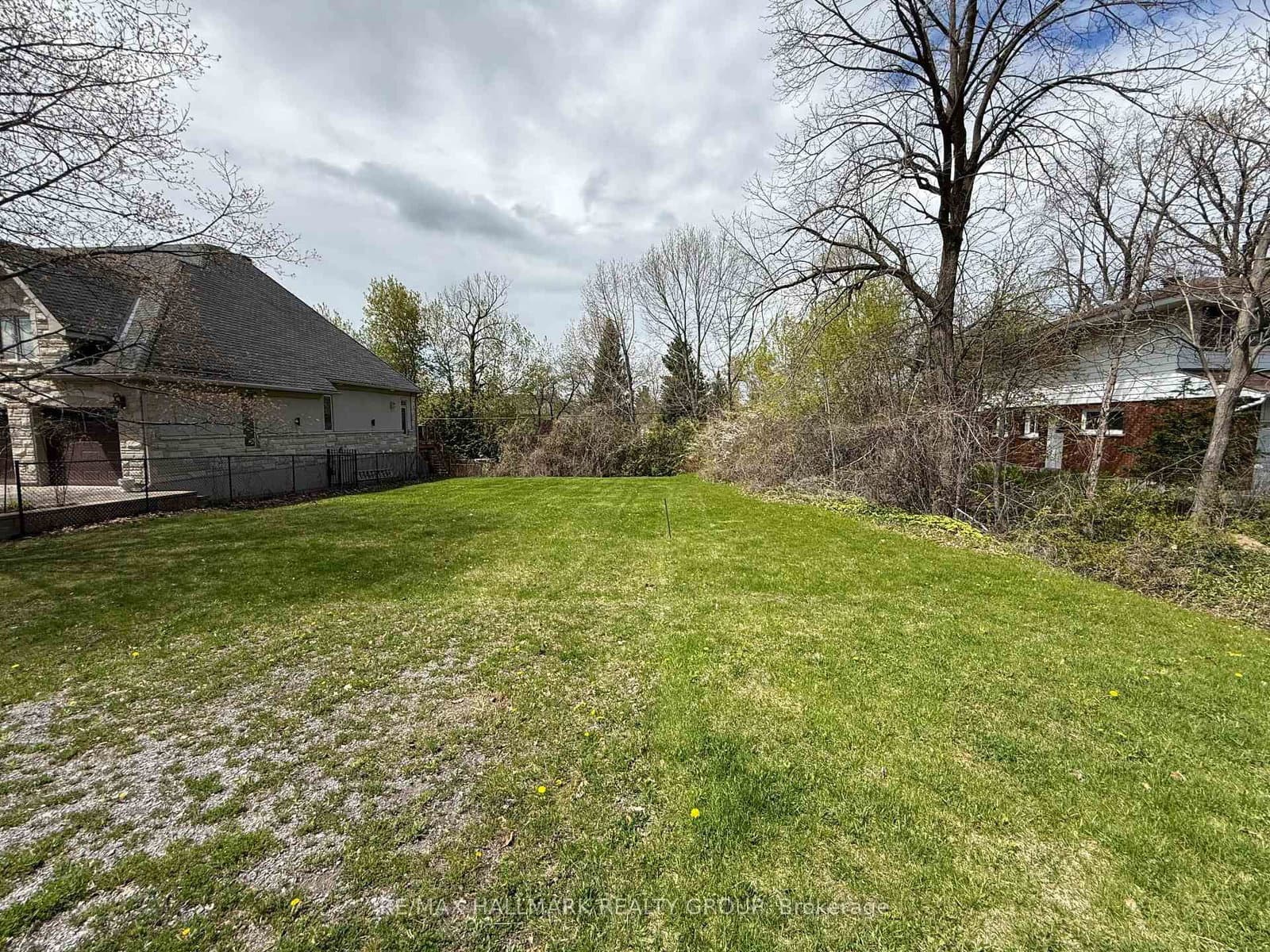 95 Dorothea Drive, Ottawa, ON