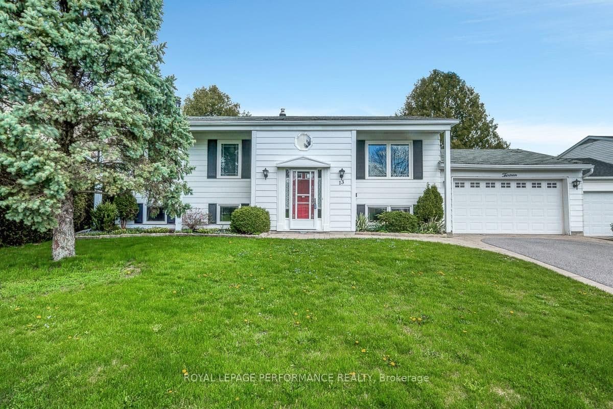 13 Mcmurdo Court, Ottawa, ON