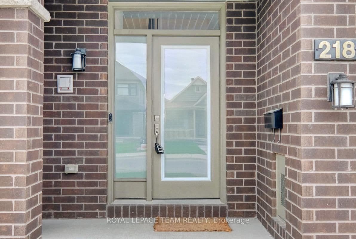 218 Hawkeswood Drive, Ottawa, ON — photo 3