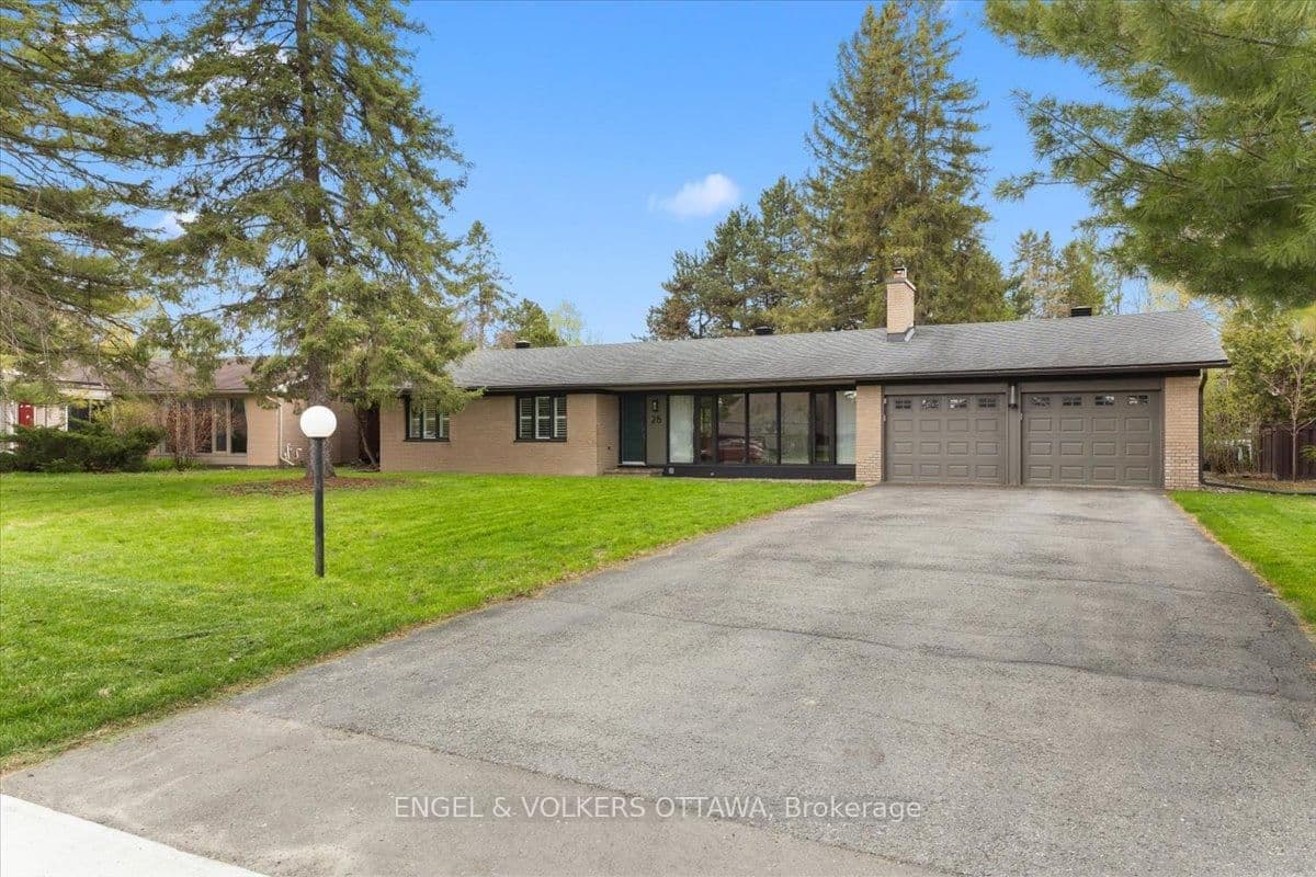 28 Leacock Drive, Ottawa, ON — photo 2