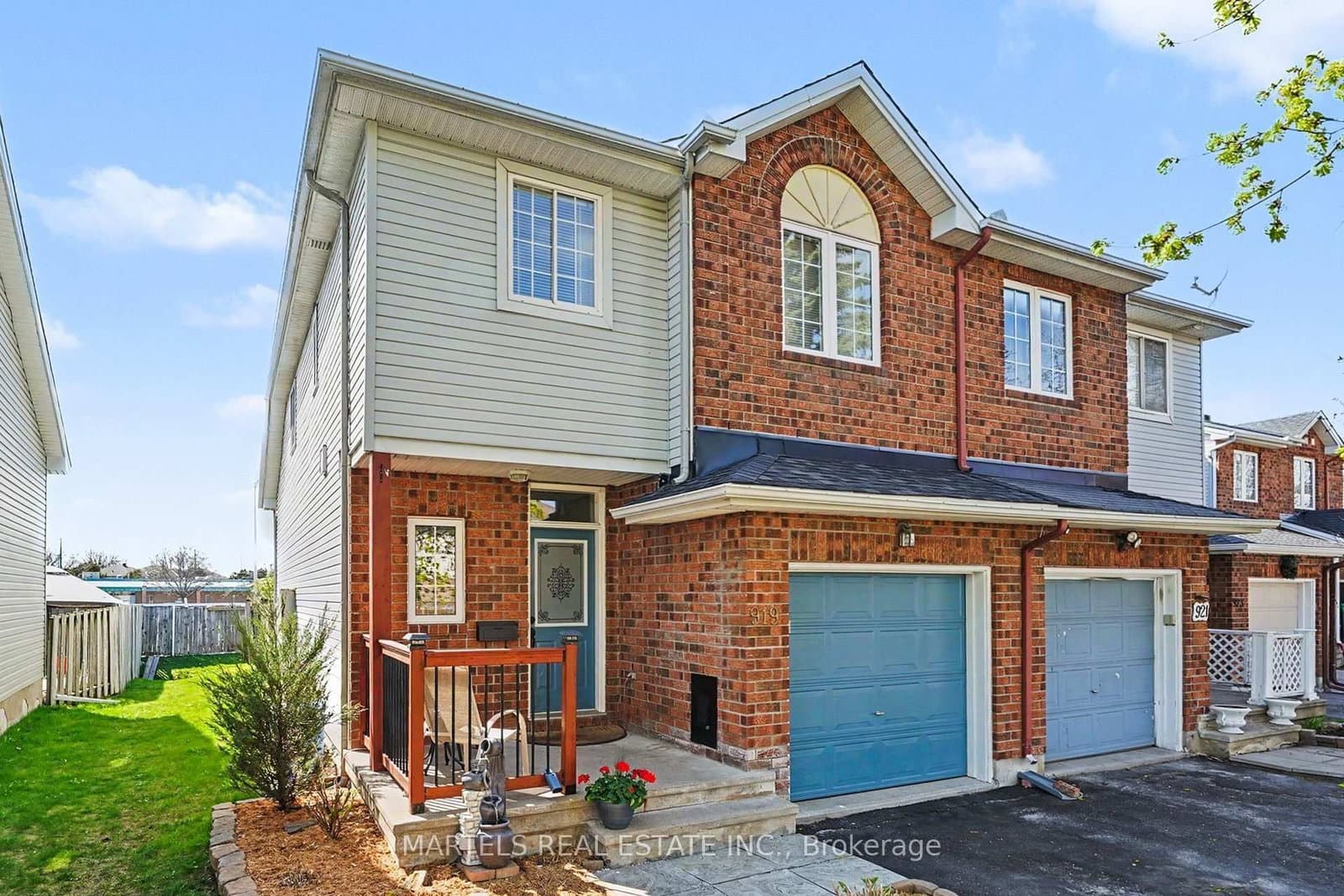 919 Markwick Crescent, Ottawa, ON — photo 2