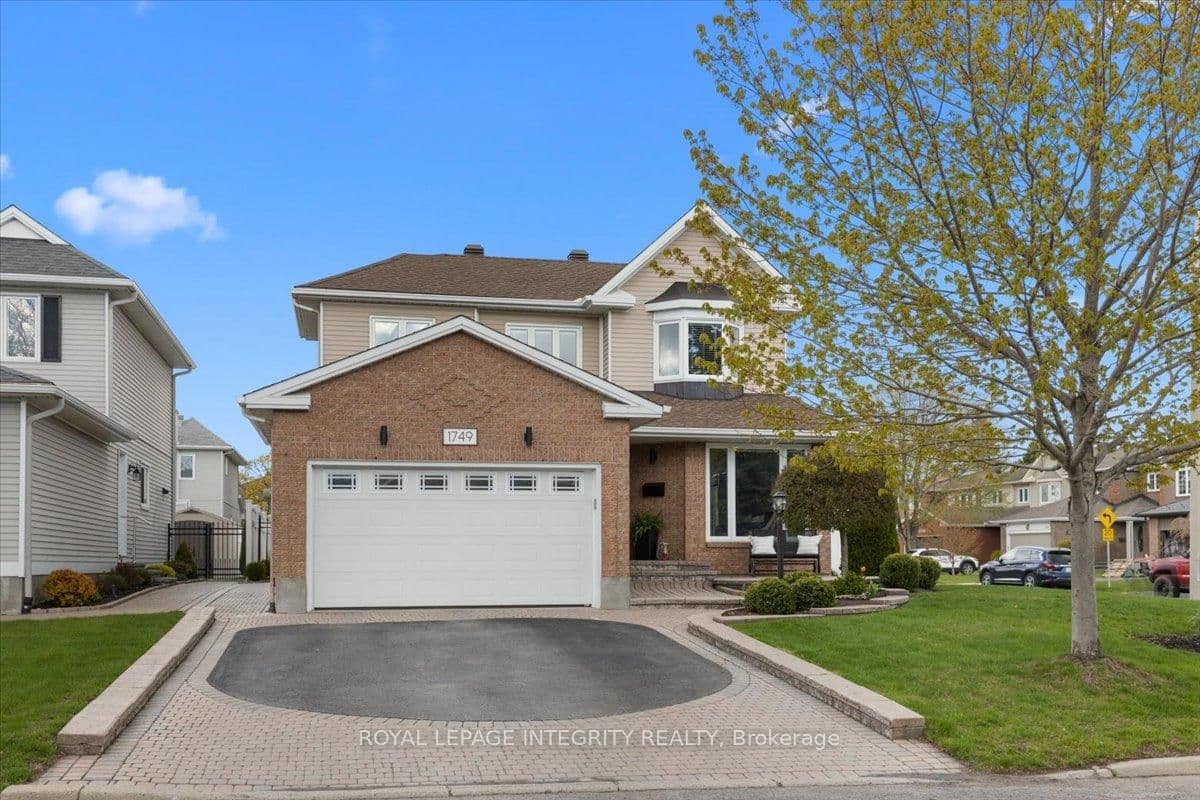 1749 Bellechasse Place, Ottawa, ON — photo 2