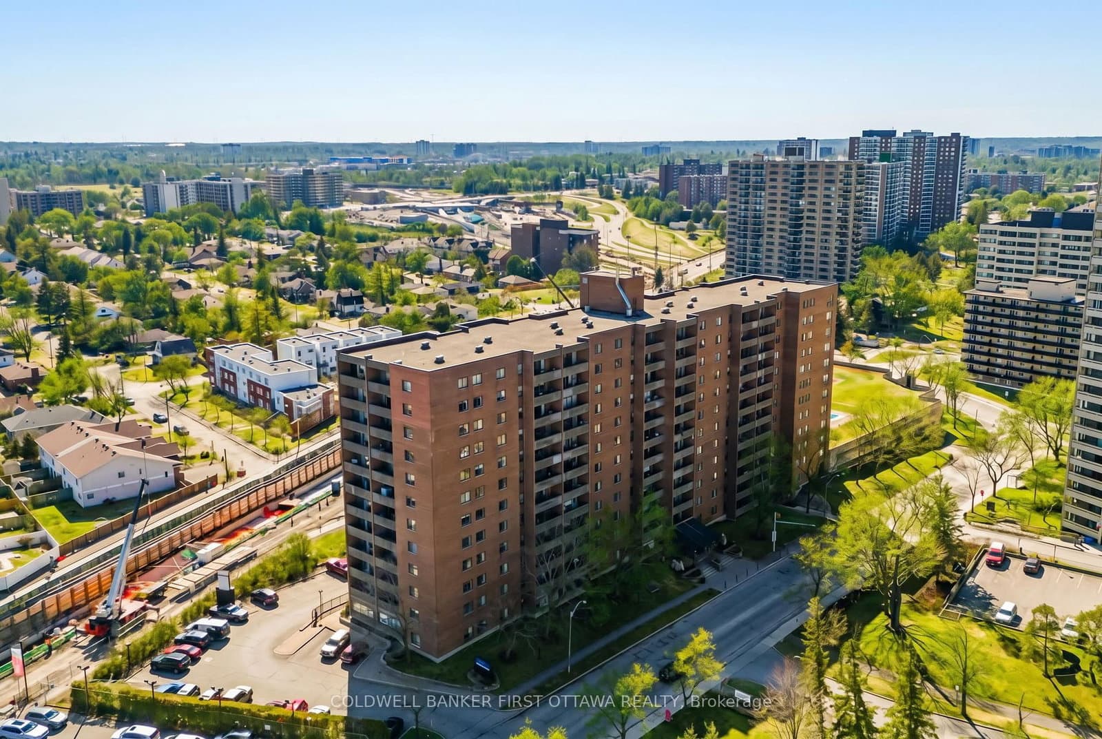 411 - 1100 Ambleside Drive, Ottawa, ON — photo 2