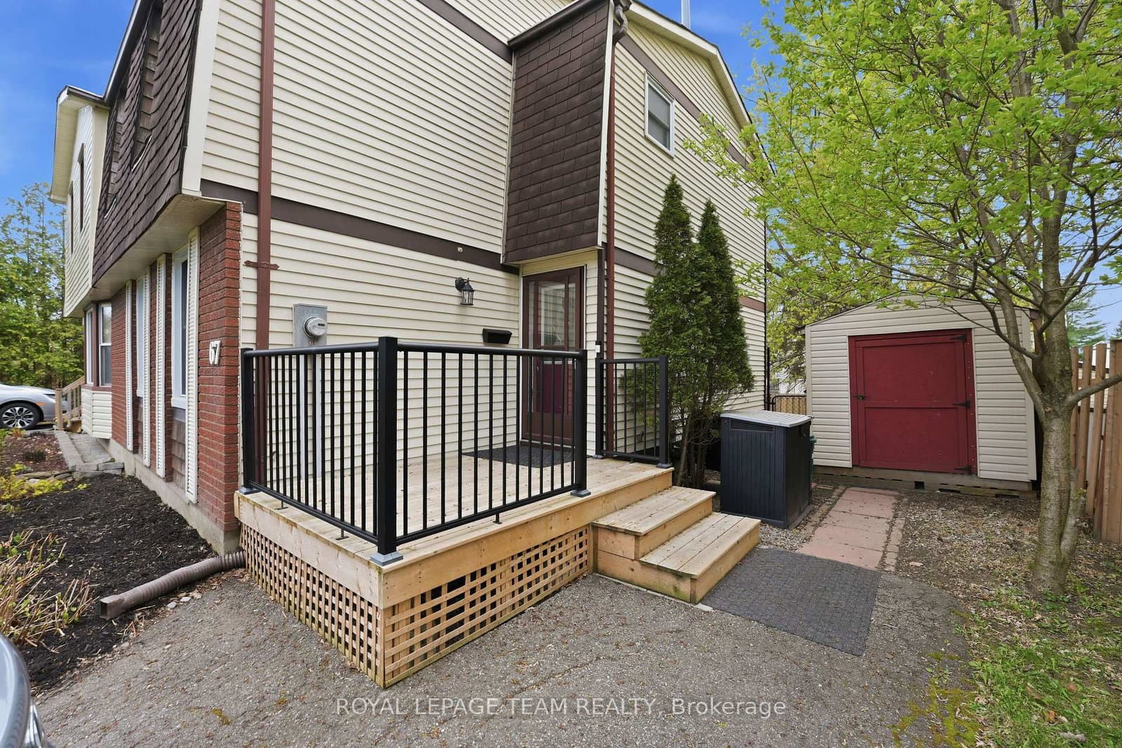 67 Castlefrank Road, Ottawa, ON — photo 2
