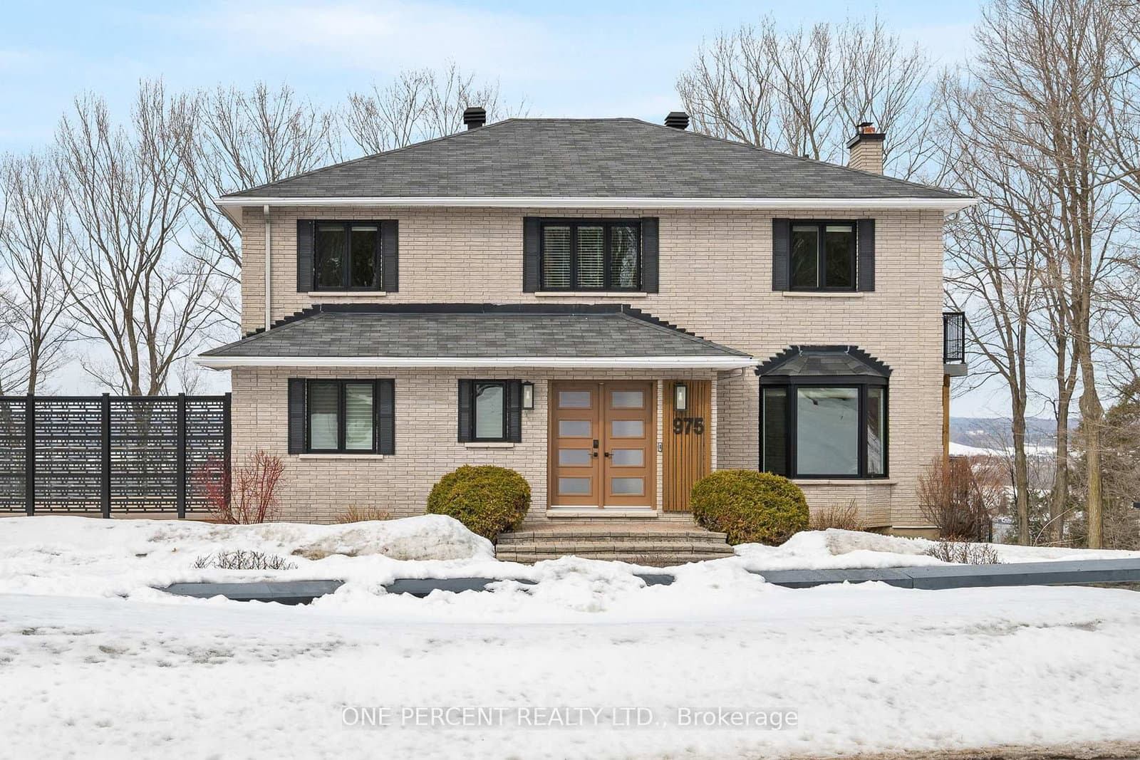975 Fieldown Street, Ottawa, ON — photo 2
