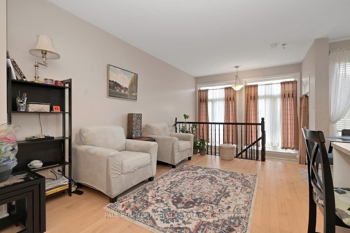 137 Popplewell Crescent, Ottawa, ON — photo 3