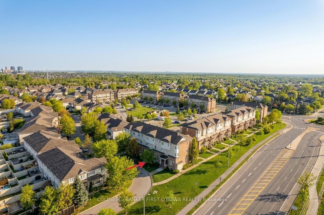 150 Urbancrest Private, Barrhaven, ON — photo 2