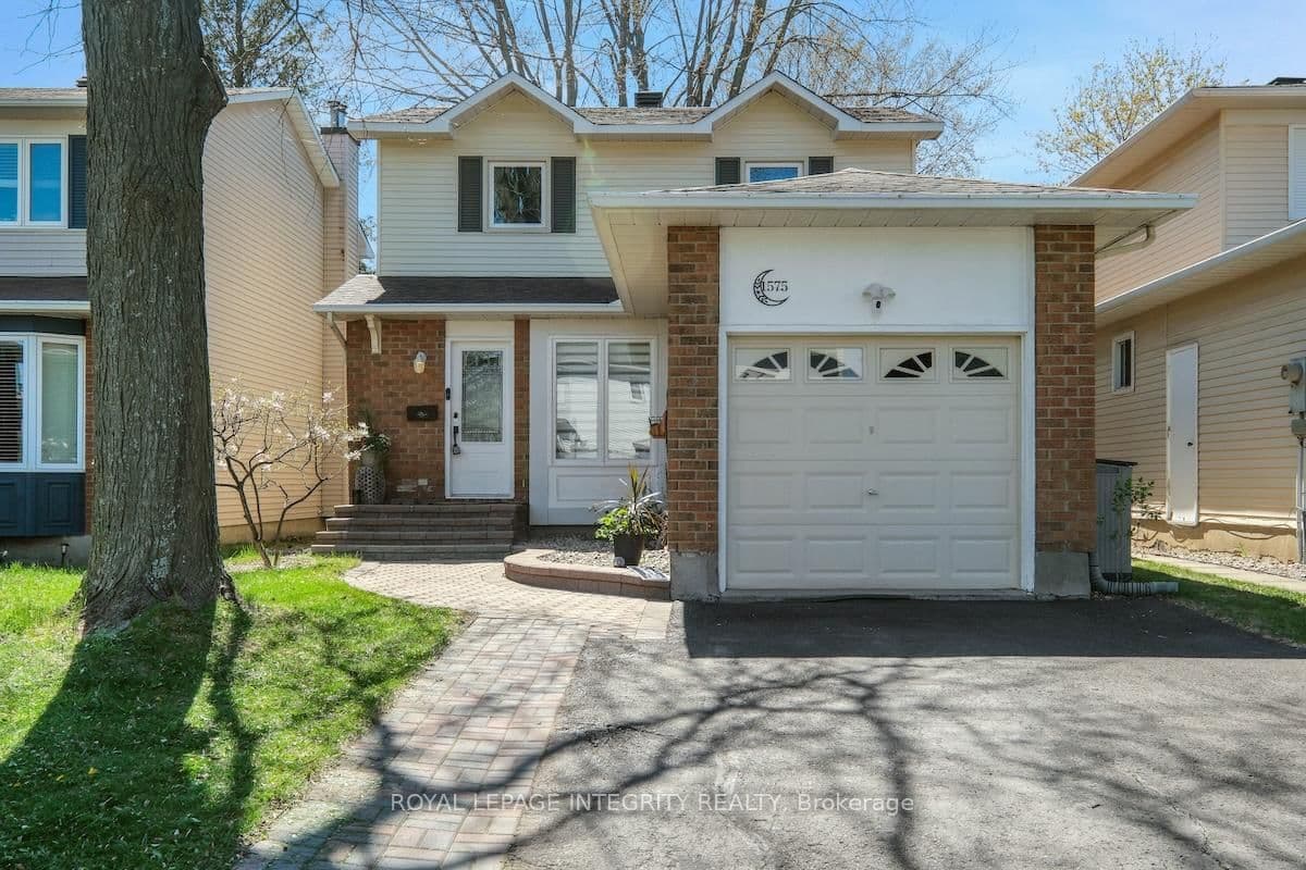 1575 Des Grives Crescent, Ottawa, ON