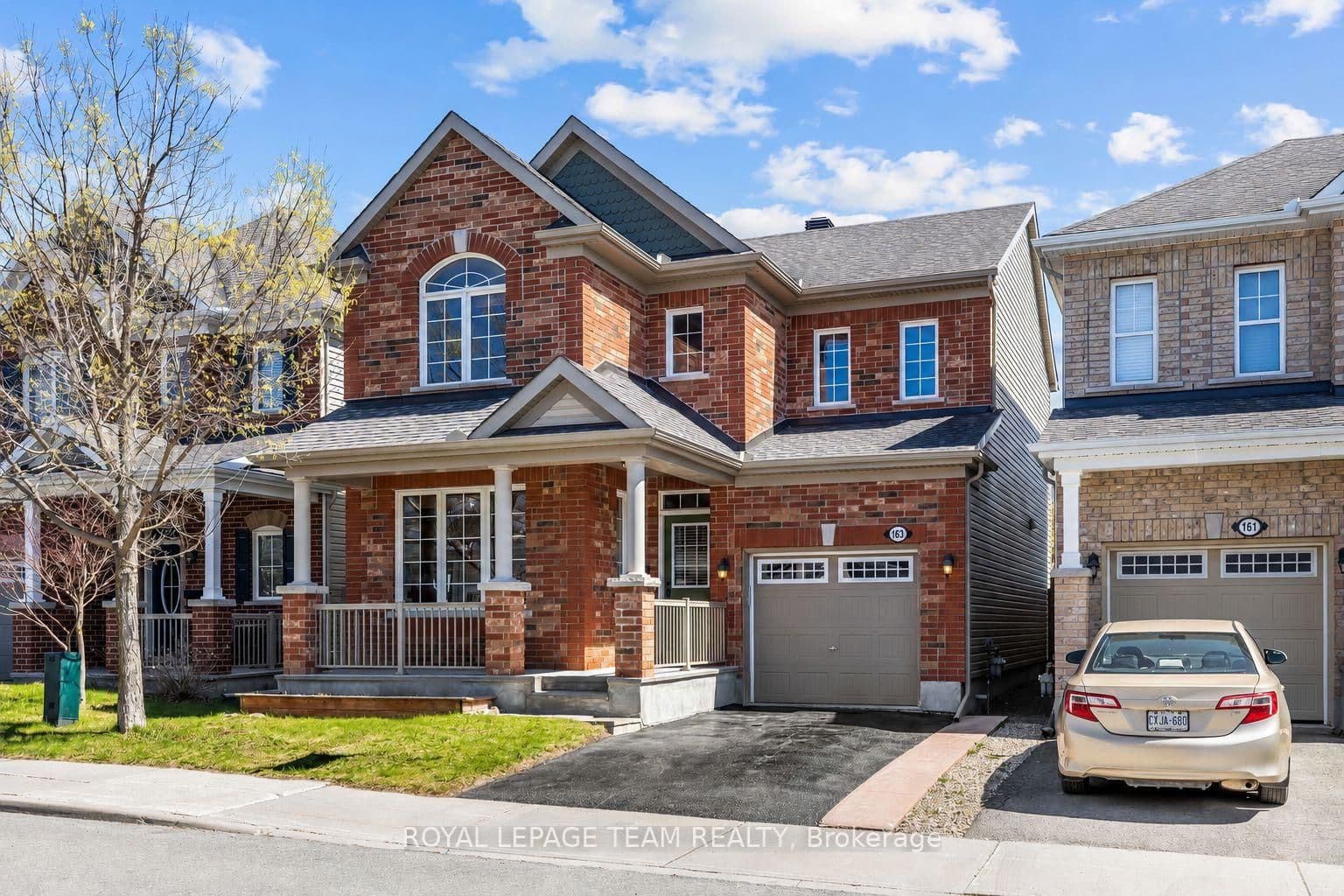 163 Lily Pond Street, Ottawa, ON — photo 2