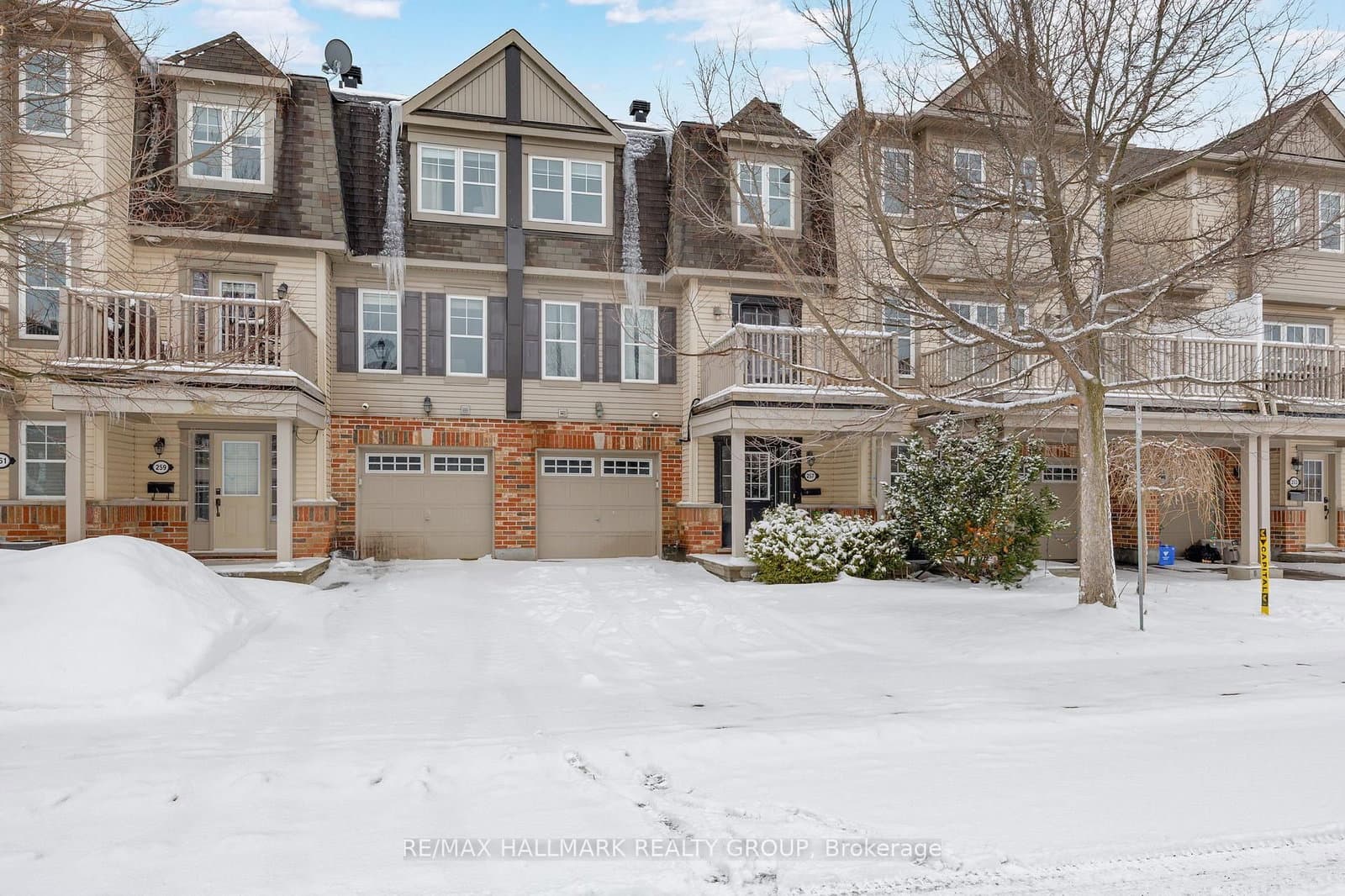 257 Aquilo Crescent, Ottawa, ON