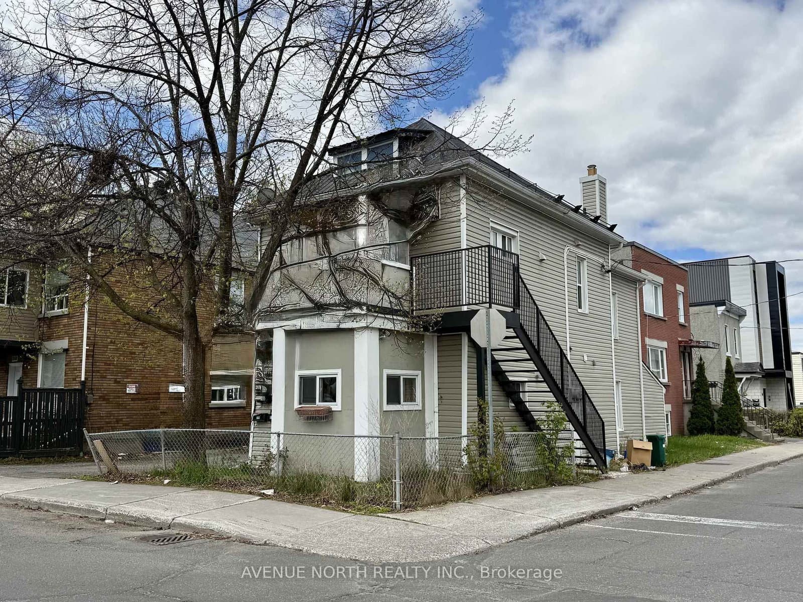 216 Hannah Street, Ottawa, ON