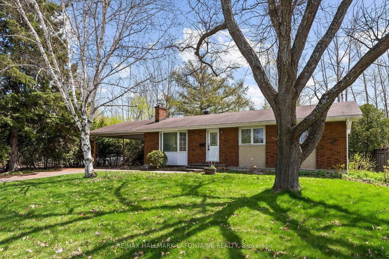 14 Kirkstall Avenue, Ottawa, ON — photo 3