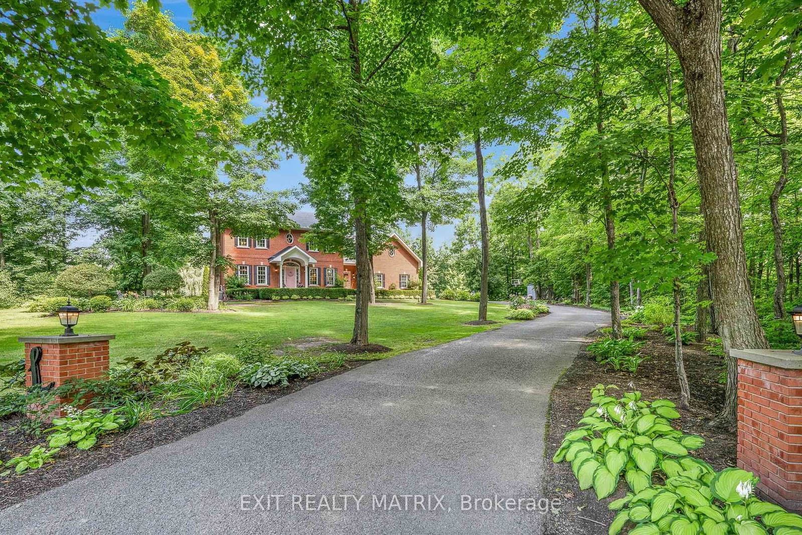 1271 GEORGES VANIER Drive, Ottawa, ON
