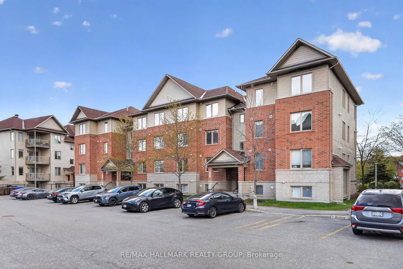 3 - 585 Stonefield Private, Ottawa, ON — photo 2