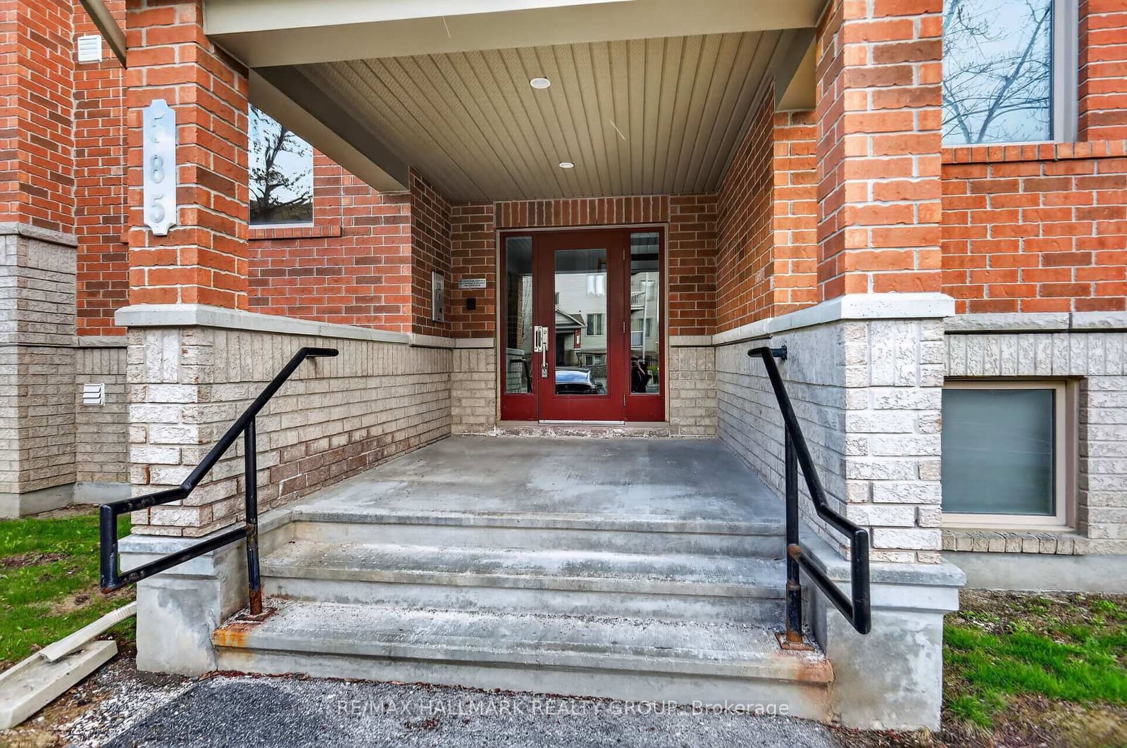 3 - 585 Stonefield Private, Ottawa, ON — photo 3